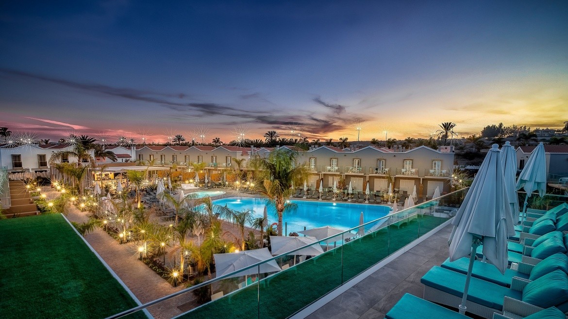 Hotel LIVVO Los Calderones