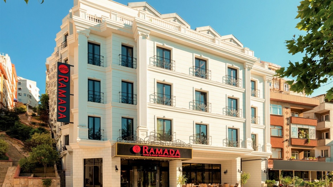 Ramada & Suites Istanbul Golden Horn