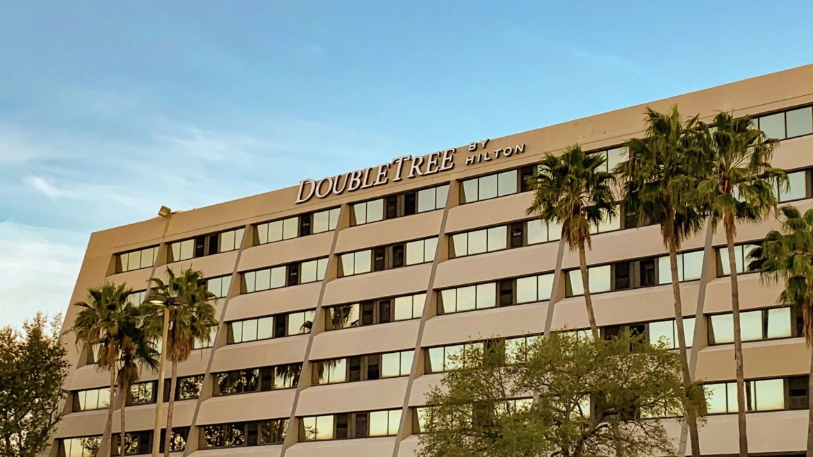 Doubletree Guest Suites Tampa Bay