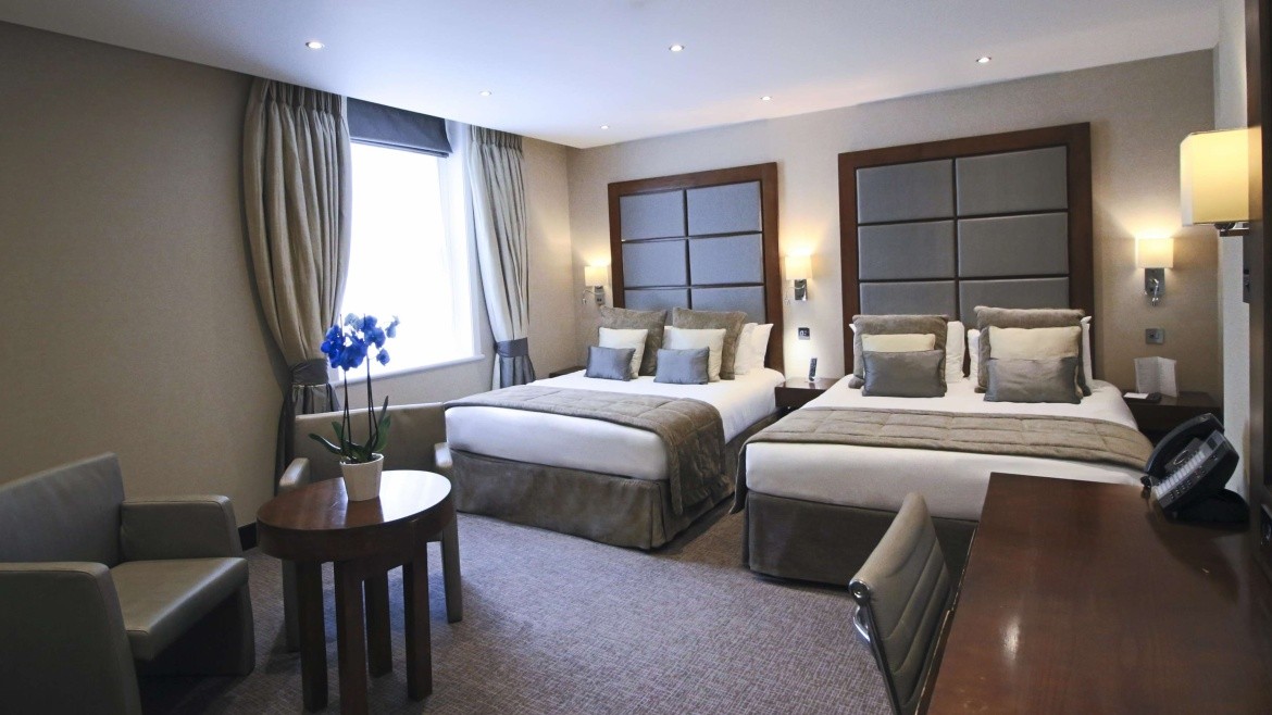 Wellington Hotel by Blue Orchid