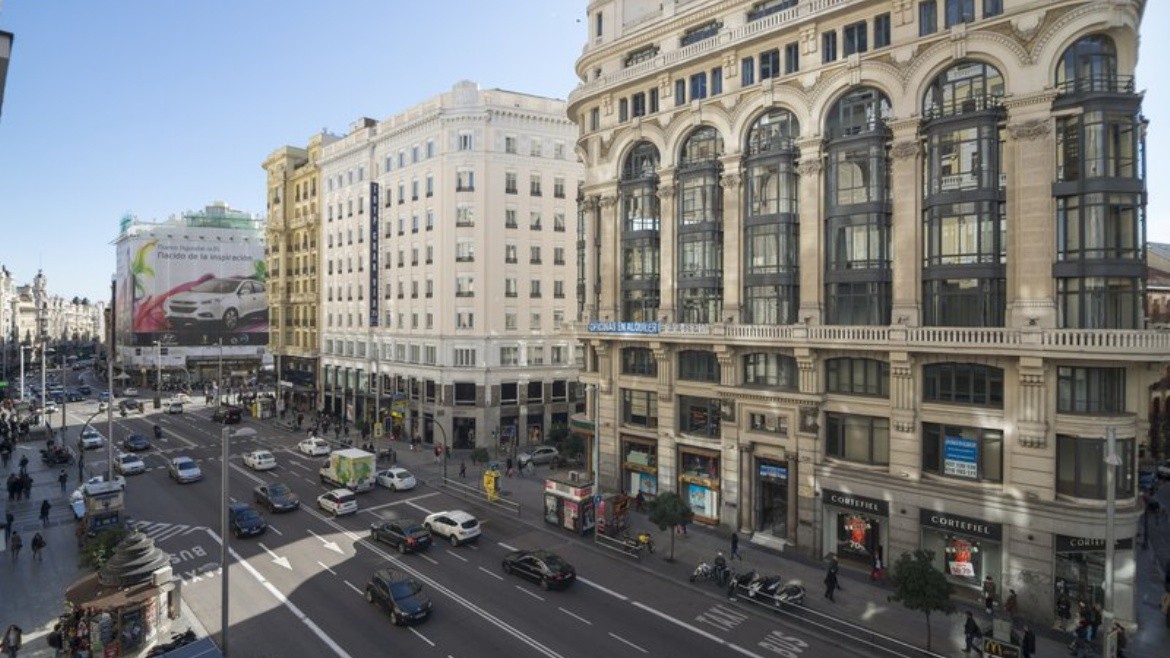 Petit Palace Triball