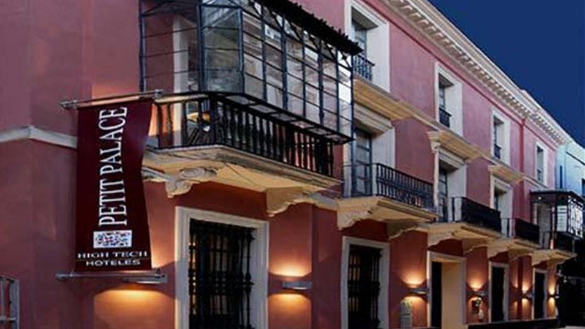 Petit Palace Marques Santa Ana