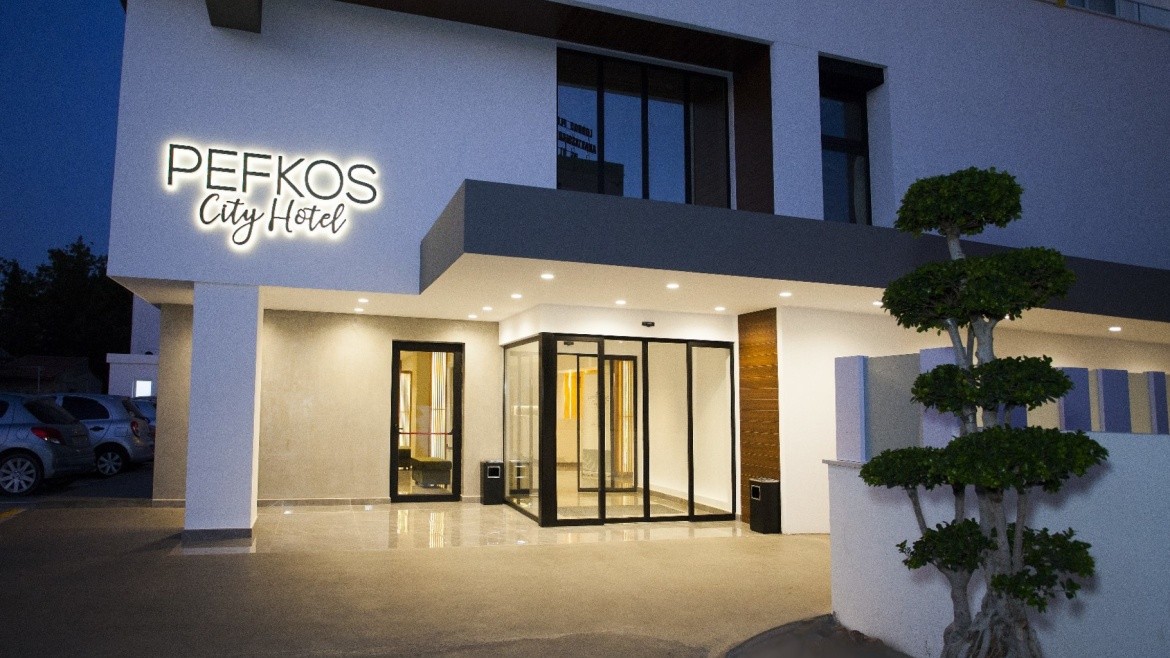 Pefkos