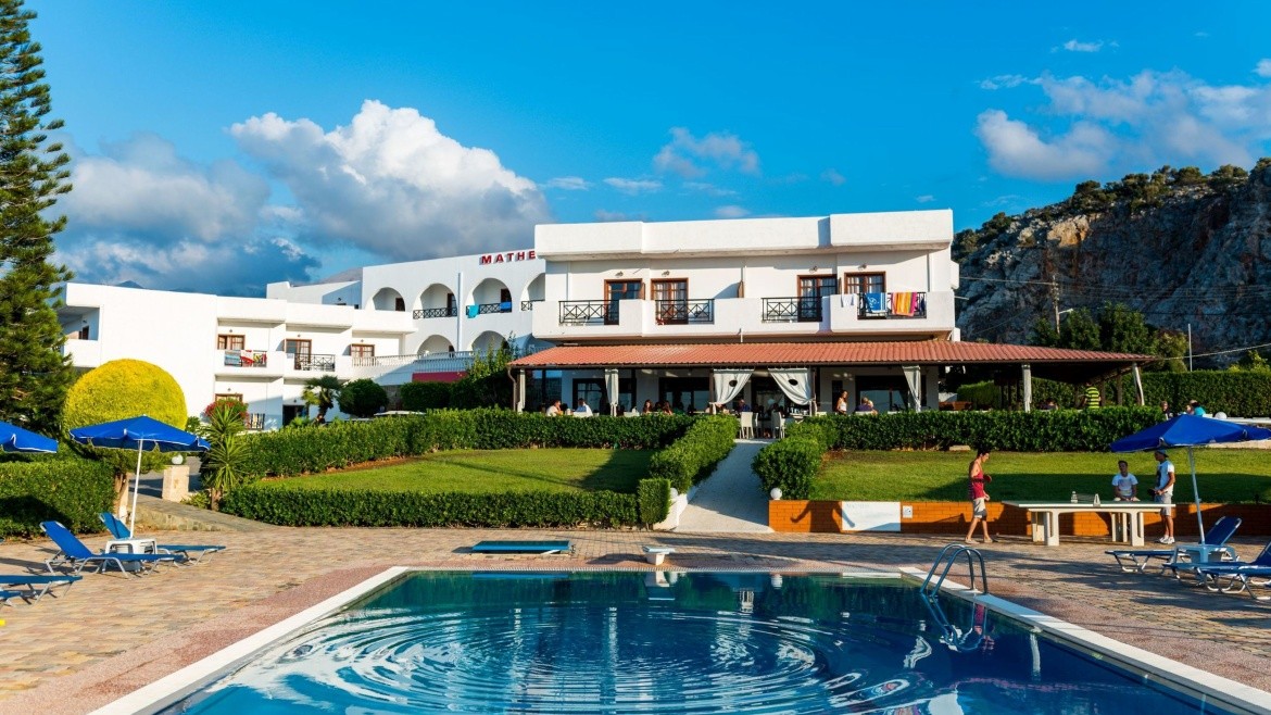 Matheo Villas & Suites