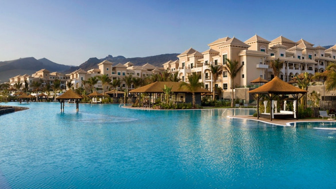 Red Level at Gran Melia Palacio de Isora (Alcalá)