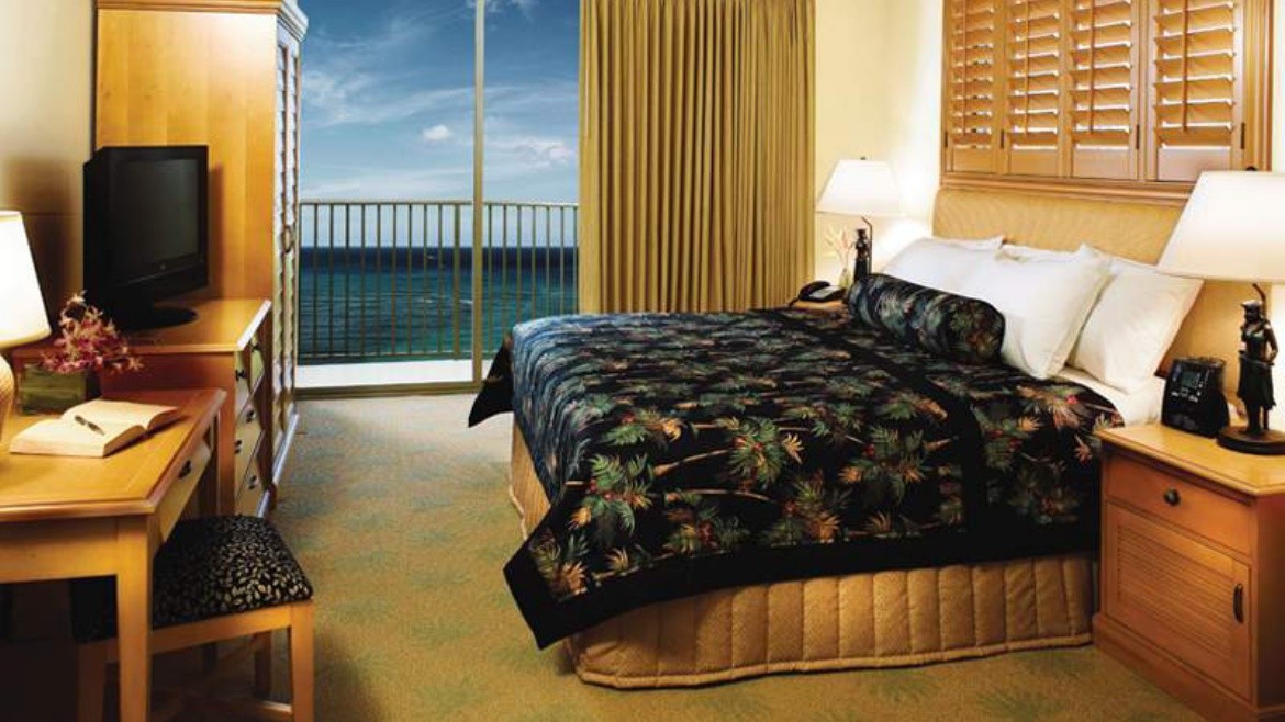 Embassy Suites Waikiki Beach Walk