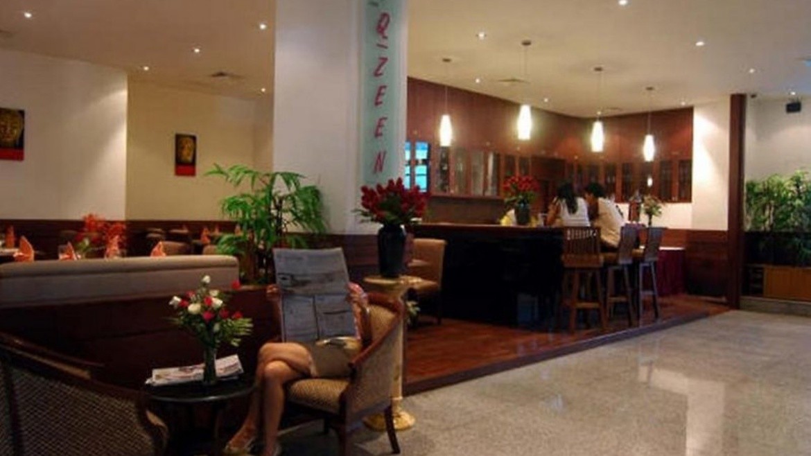 NIDA Sukhumvit Prompong