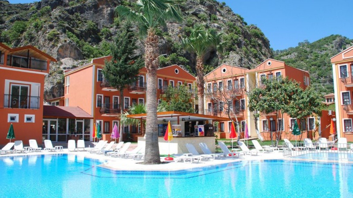 Akdeniz Beach Hotel