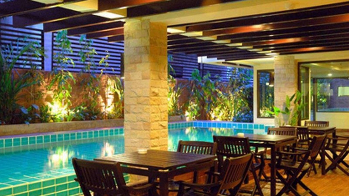 Aspen Suites Sukhumvit 2 by Compass Hospitally