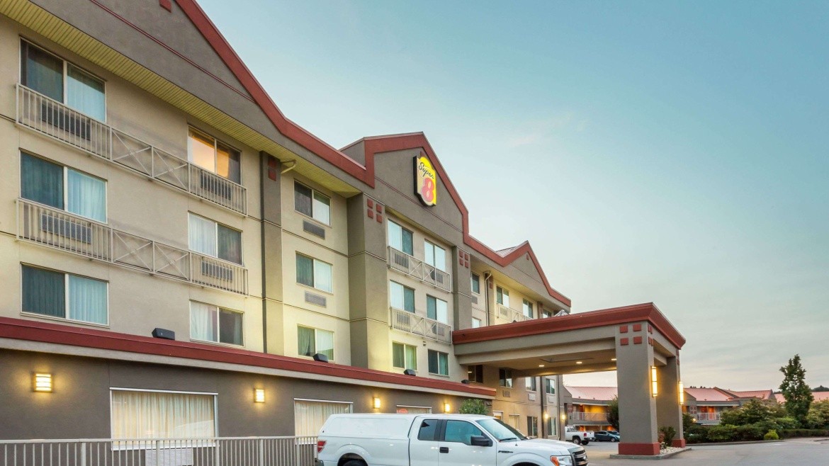 Super 8 by Wyndham Abbotsford BC