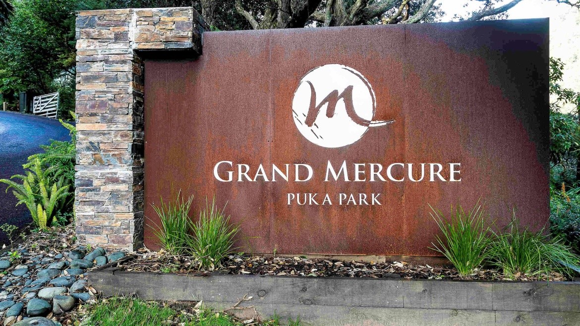 Grand Mercure Puka Park Resort