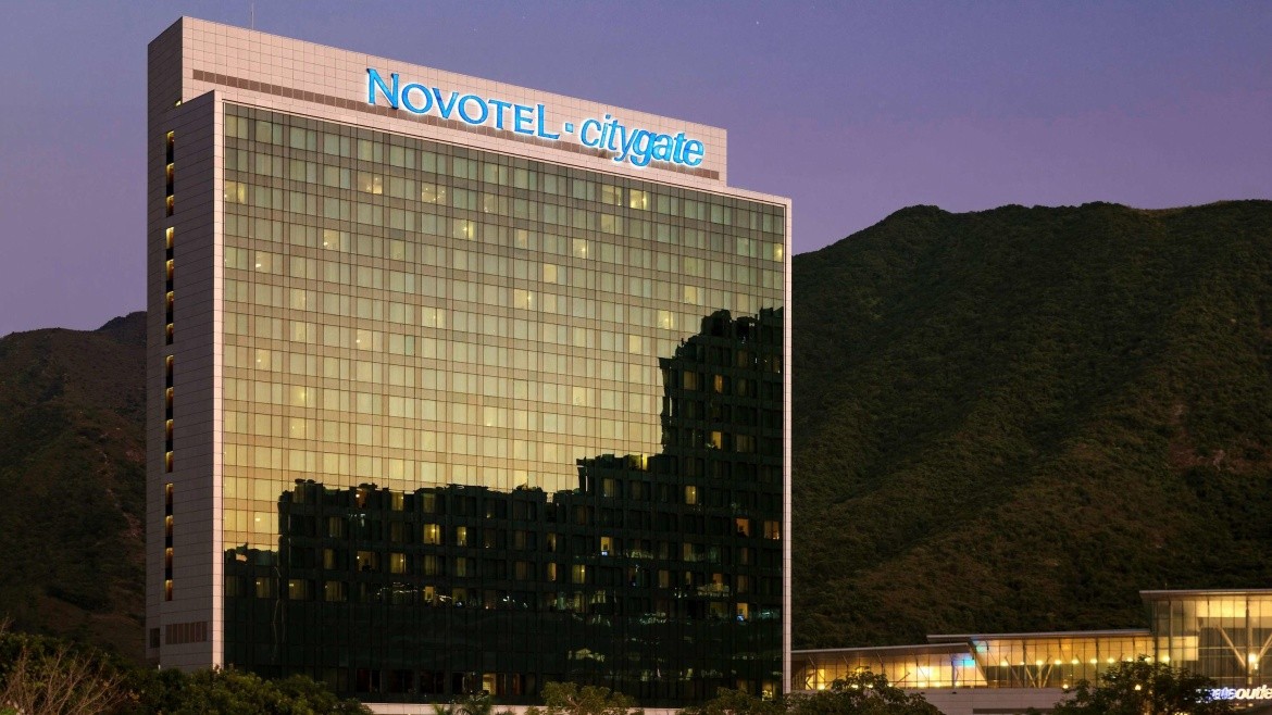 Novotel Hong Kong Citygate Hotel