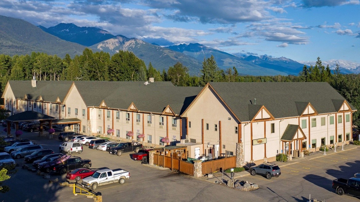 Best Western Plus Valemount Inn & Suites