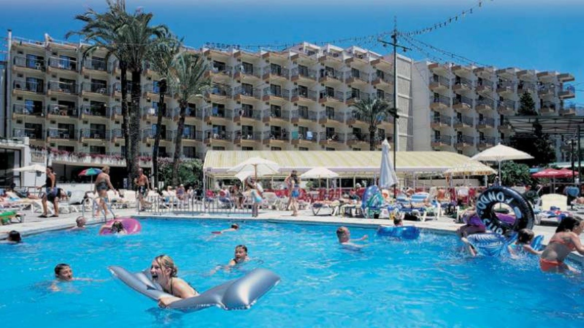 Ambassador Playa I y II