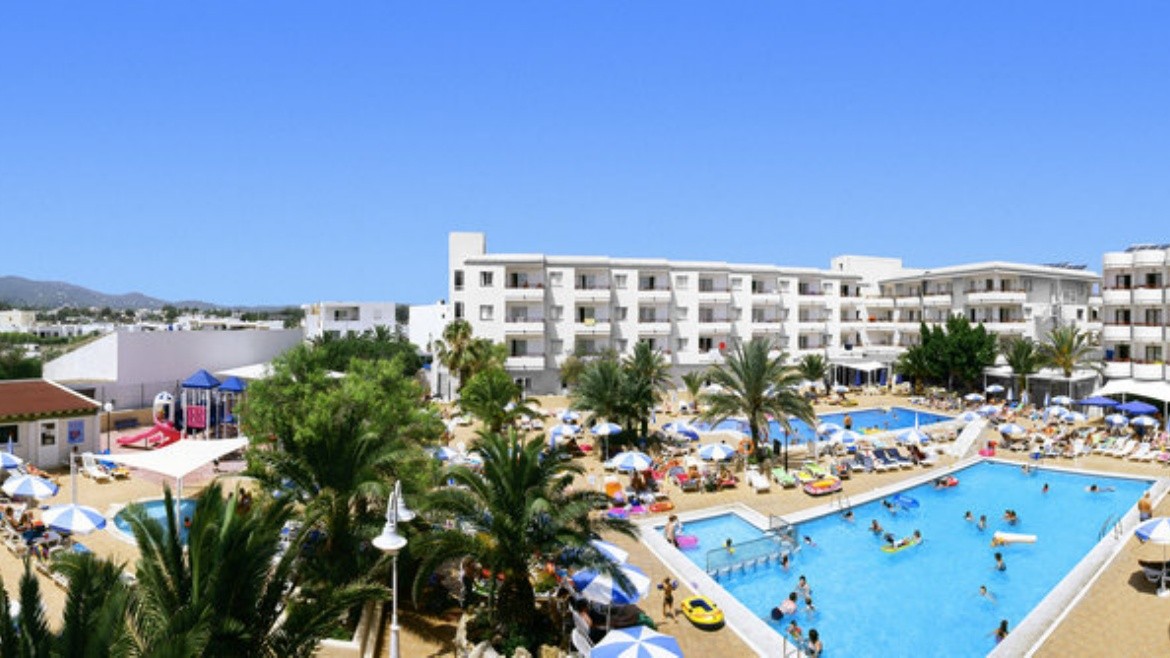 Coral Star Apartments