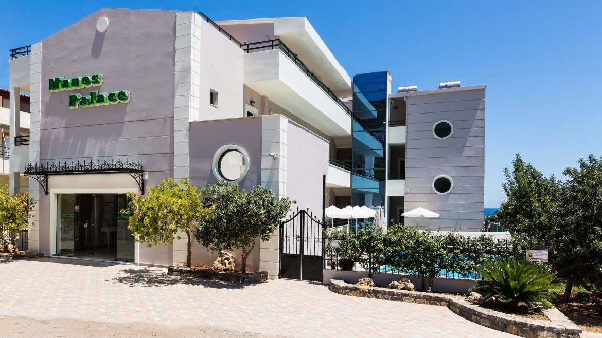 Manos Palace