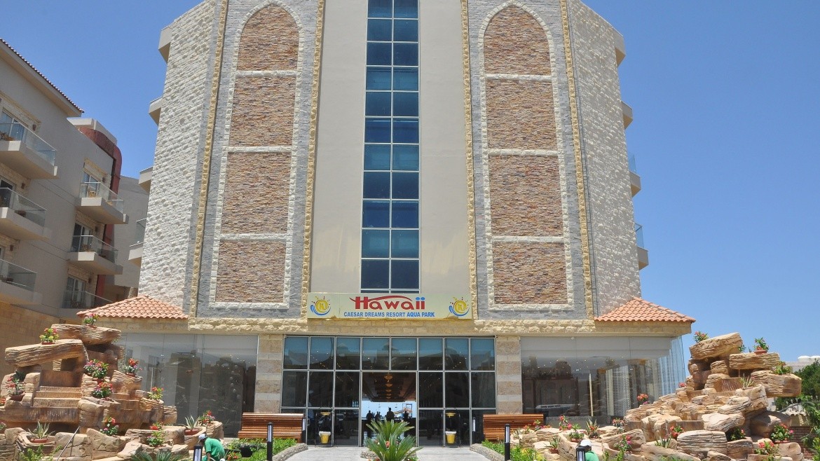 SUNRISE Solara Aqua Park Resort (ex. Cesar Dreams Resort)
