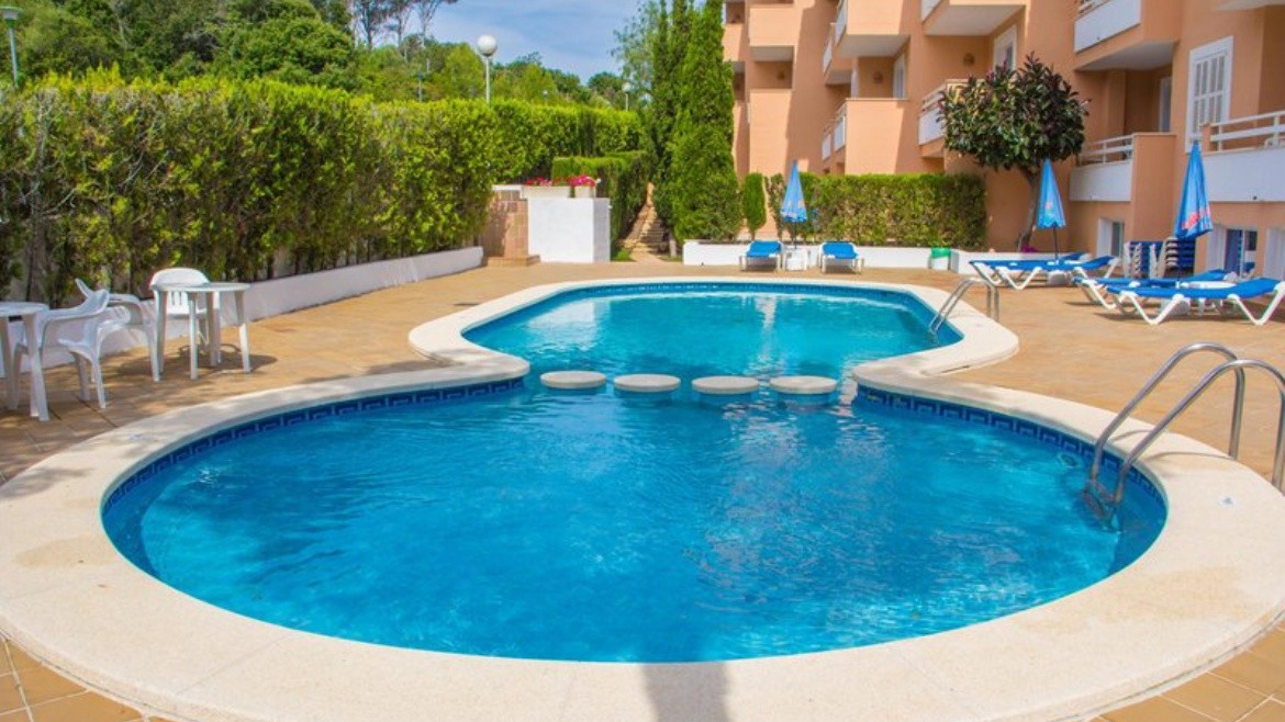 Universal Apartamentos Laguna Garden