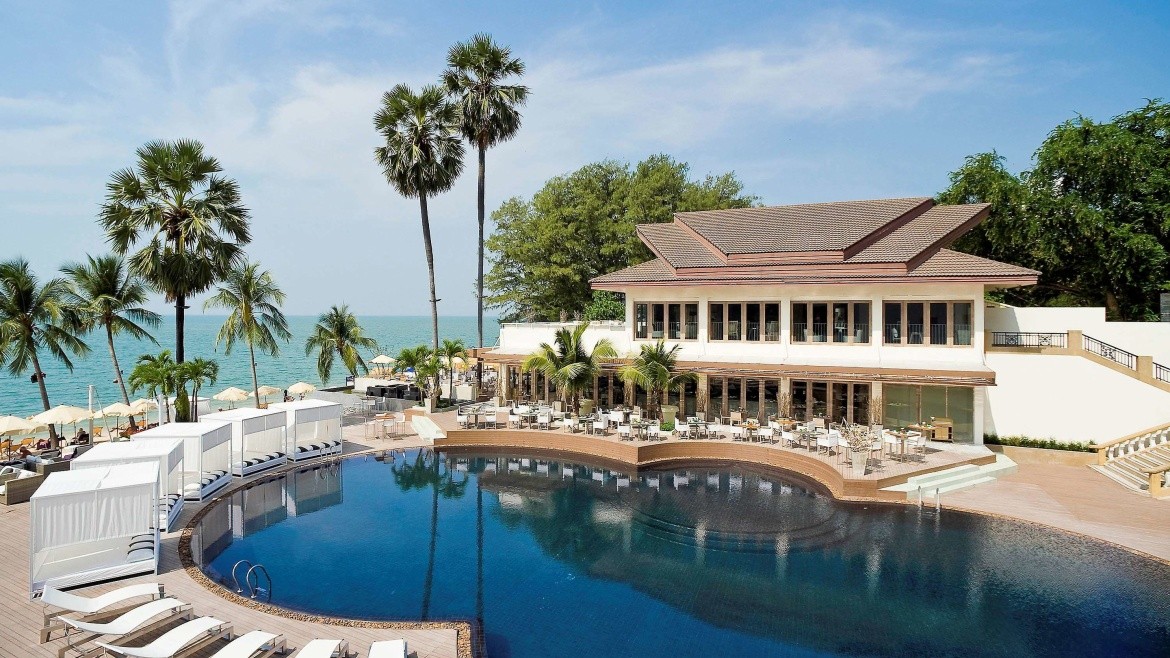 Pullman G (ex. Aisawan)