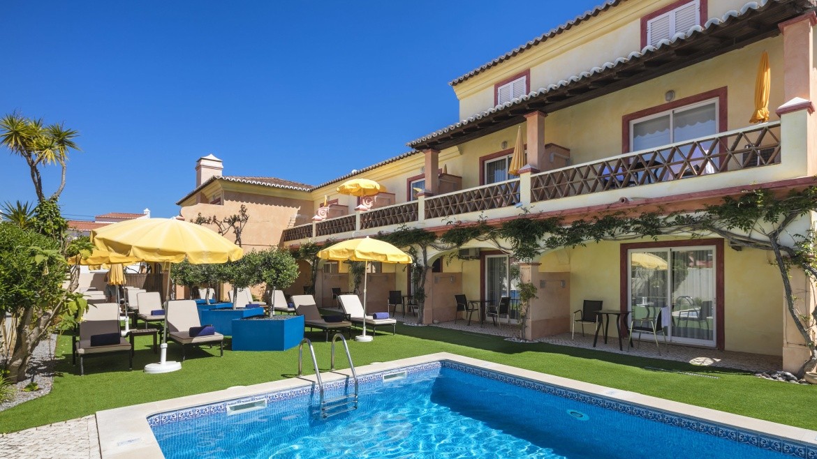 Costa d'Oiro Ambiance Village