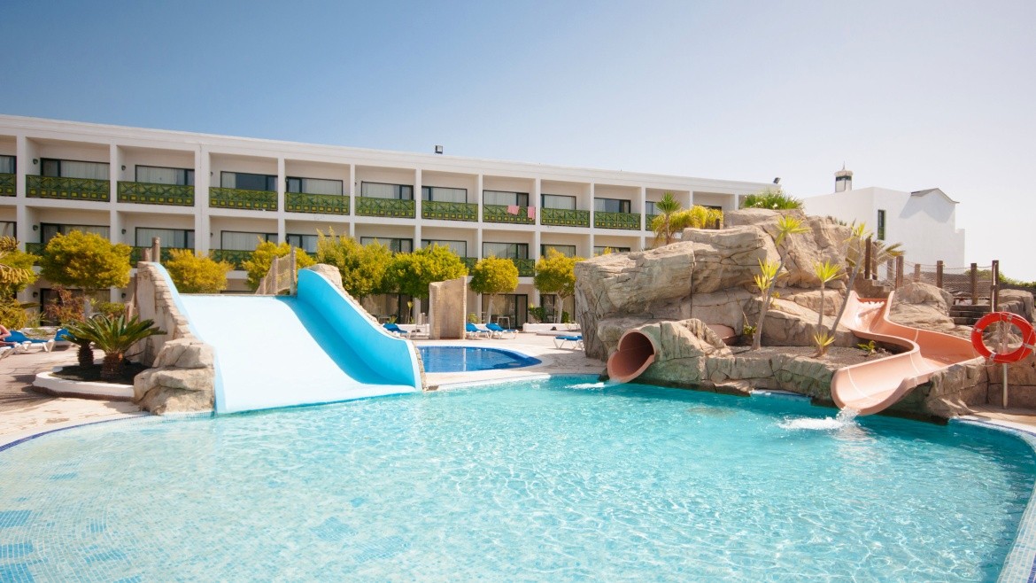 Blue Sea Costa Bastian