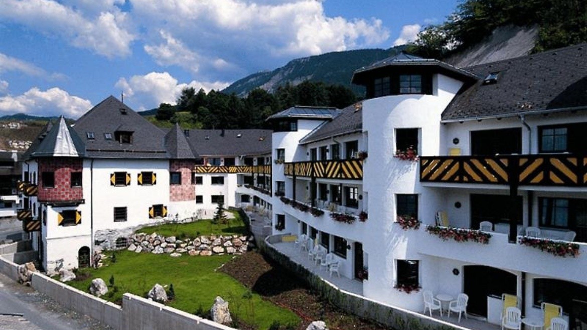 Family Schloss Rosenegg