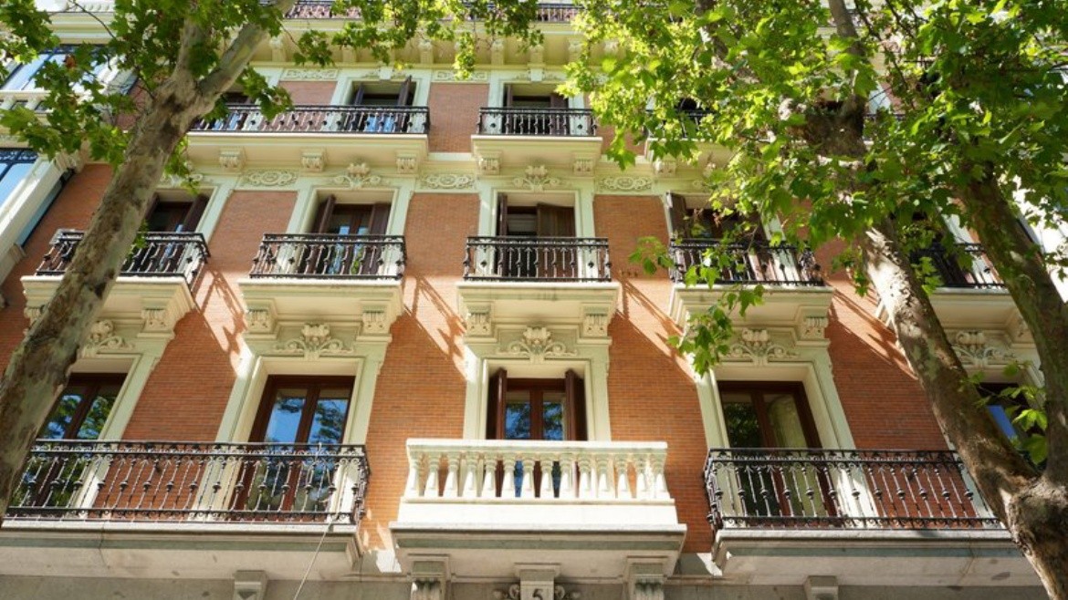 Petit Palace Lealtad Plaza