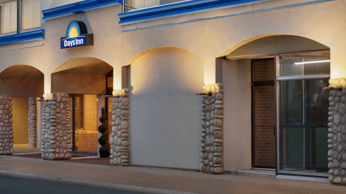 Days Inn Edmonton Downtown