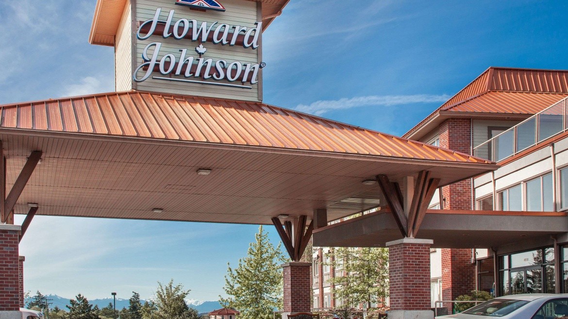 Howard Johnson Victoria Elk Lake