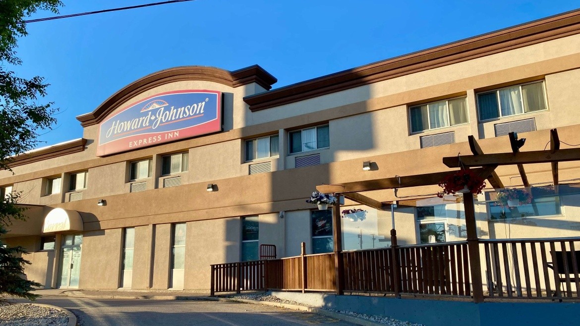 Howard Johnson Express Inn - Winnipeg West