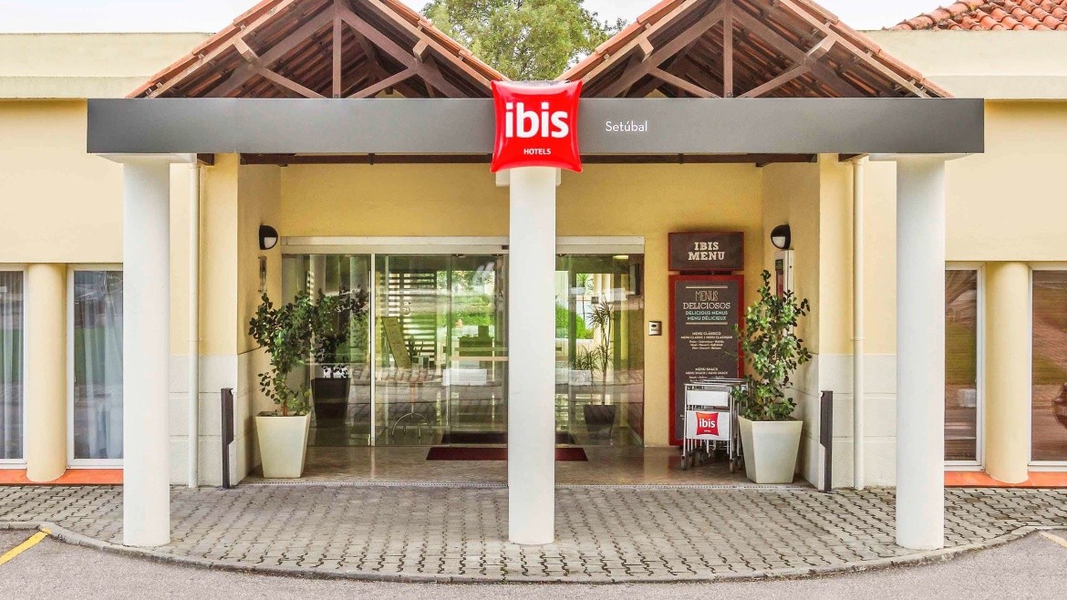 ibis Setubal
