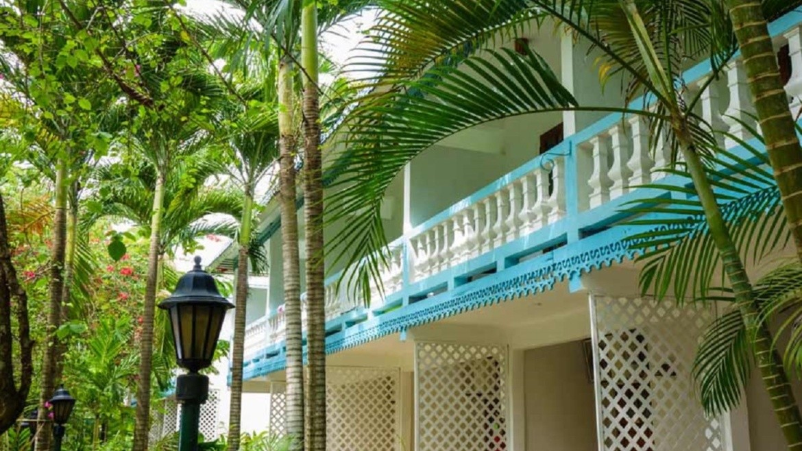 Legends Beach Resort