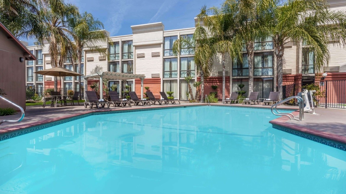 Wyndham Visalia