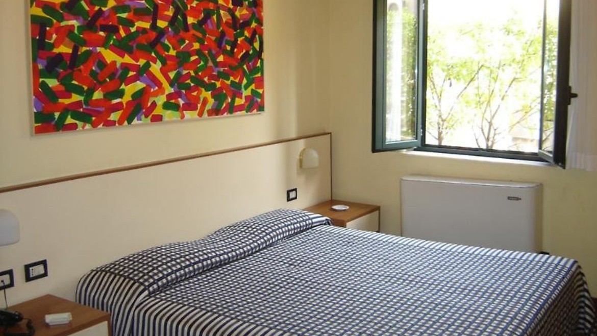 Giardino Tower Inn