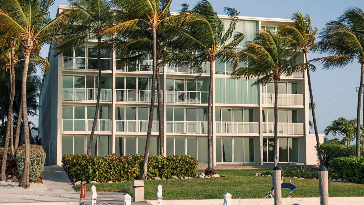 Amara Cay Resort
