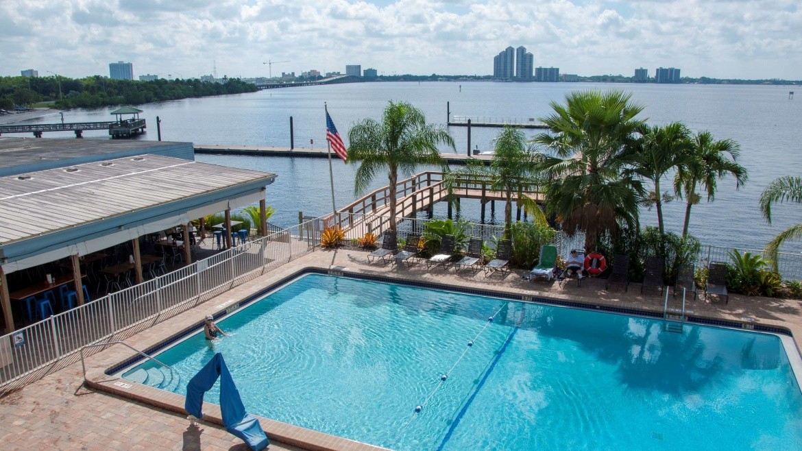 Best Western Fort Myers Waterfront