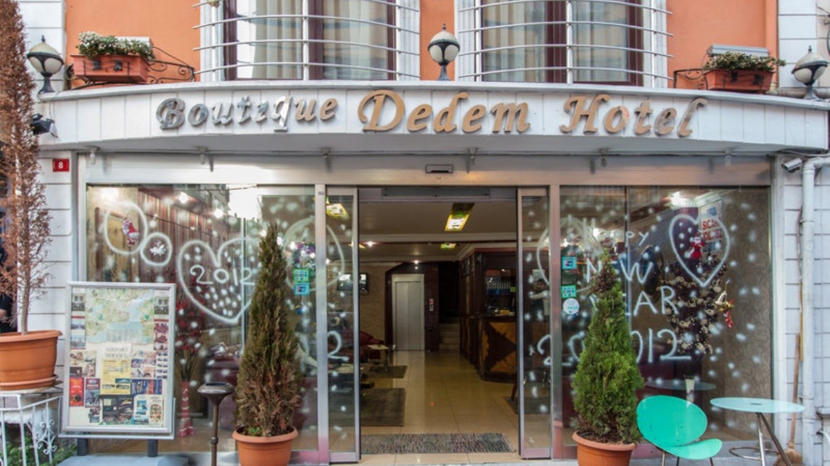 Dedem Boutique