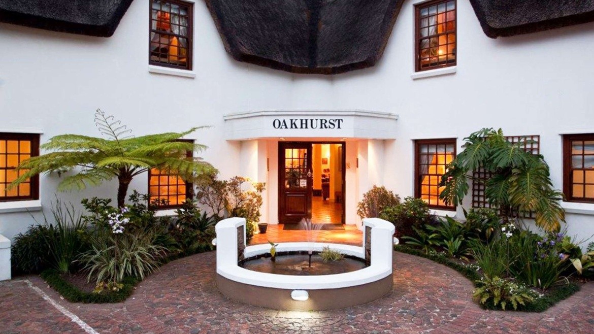 Oakhurst Hotel
