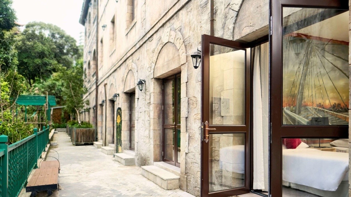 Mercure Danang French Village Bana Hills