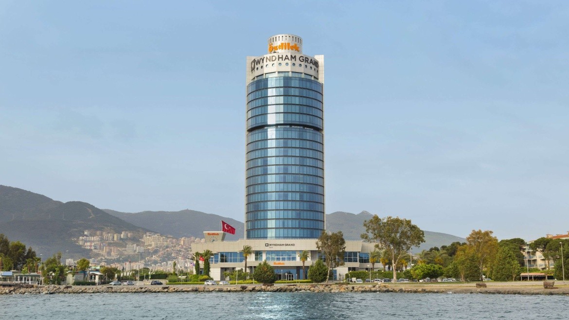 Wyndham Grand Izmir Özdilek