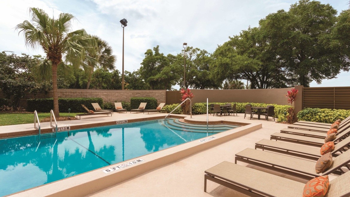 Embassy Suites Orlando - International Drive/Jamaican Court