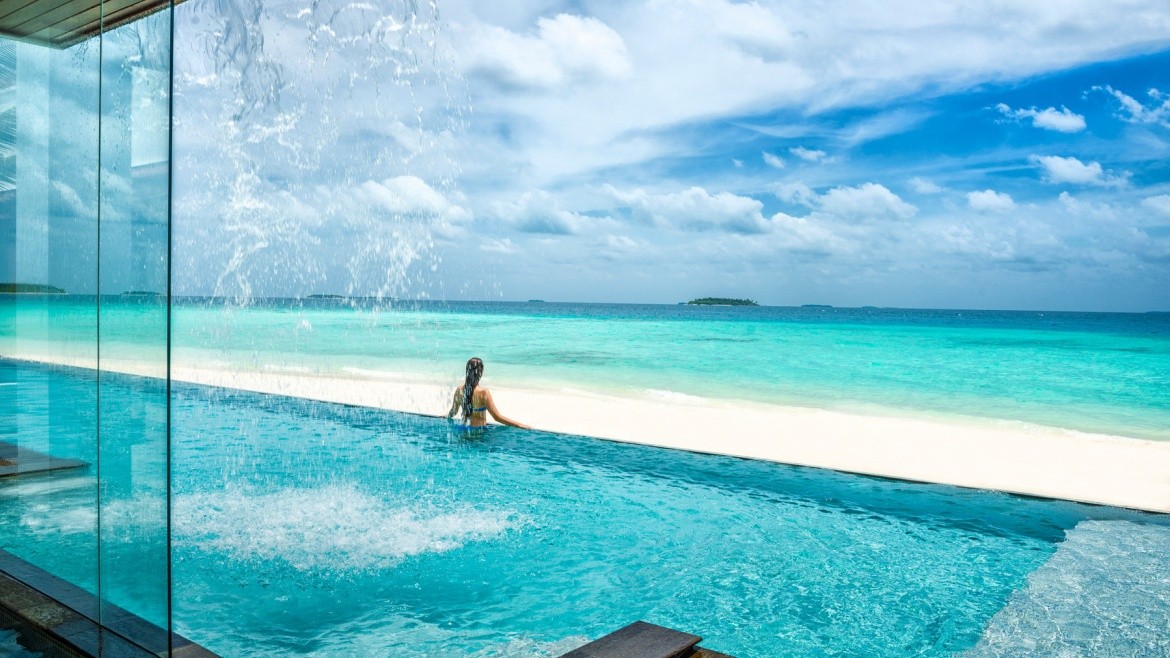 Four Seasons Resort Maldives (Landaa Giraavaru)
