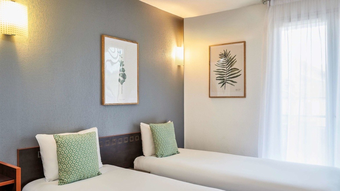 Adagio Access Nice Acropolis