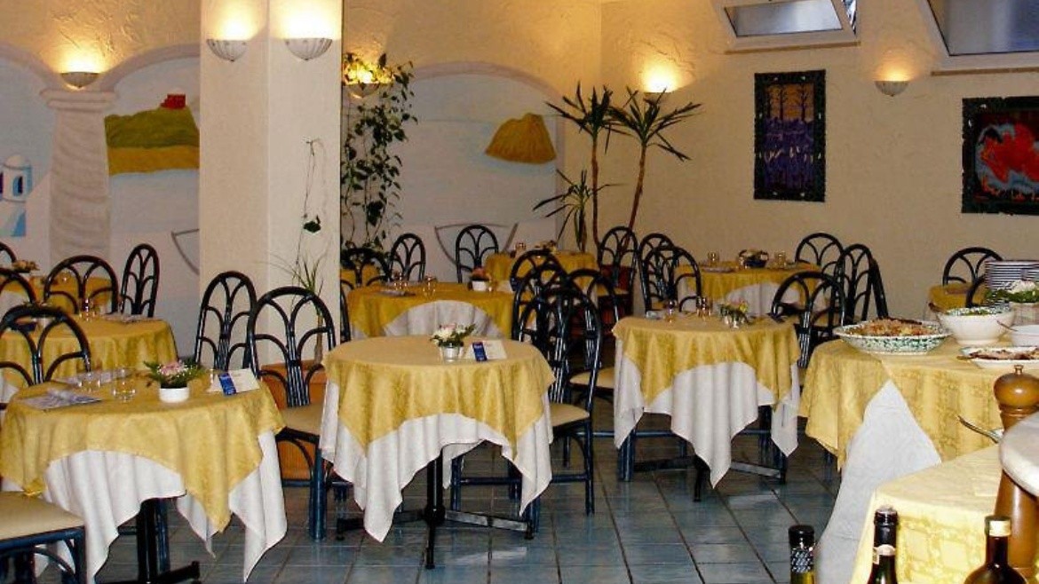 Il Nespolo