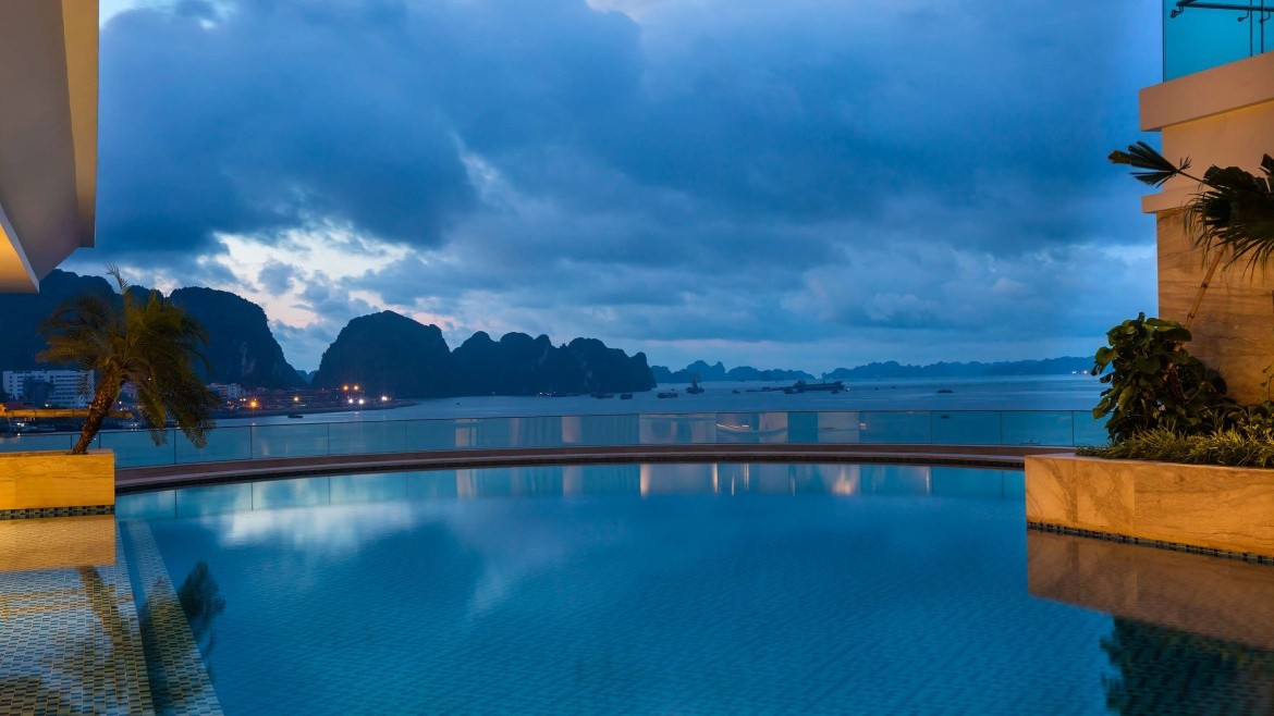 Wyndham Legend Halong