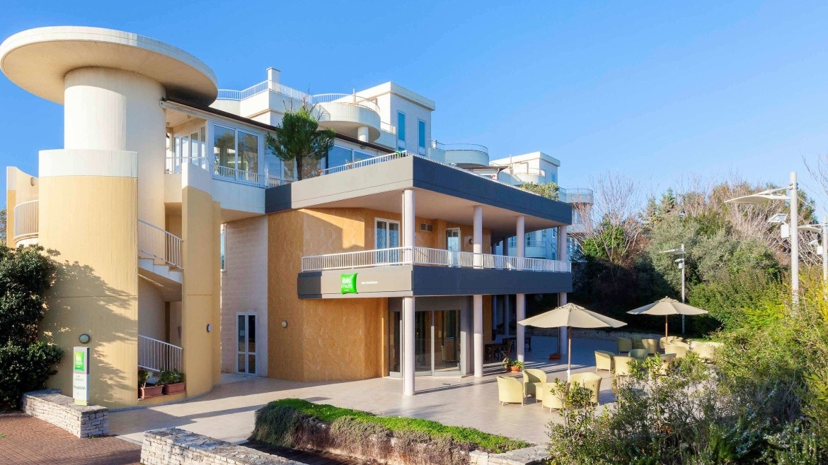 ibis Styles Bari (Giovinazzo)