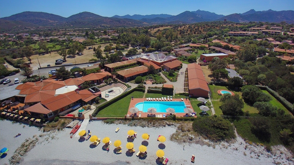L'Esagono (San Teodoro)