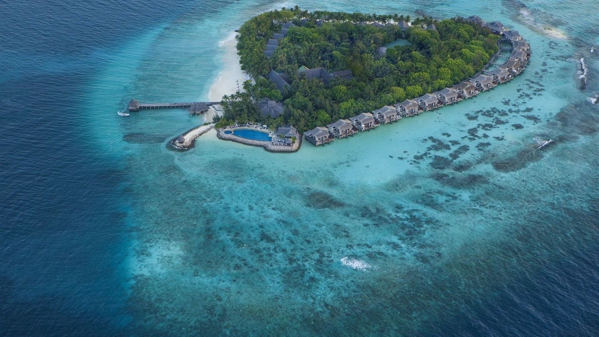 Taj Coral Reef Resort & Spa (Henbadhoo)