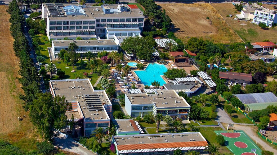 Sun Palace