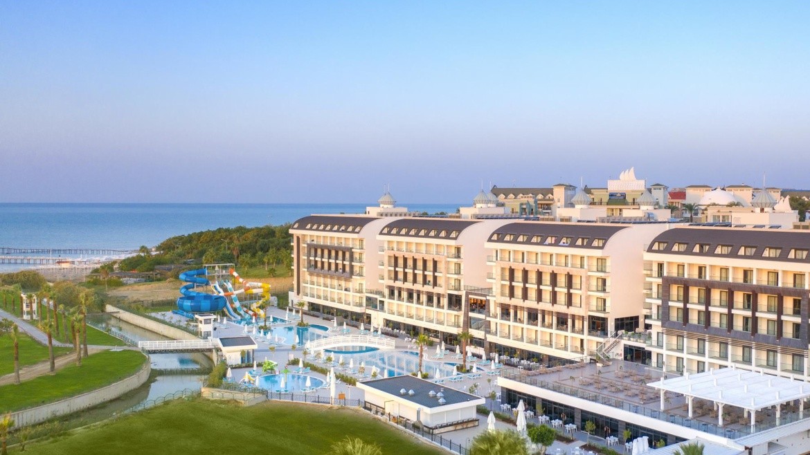 Diamond De Luxe Hotel & Spa